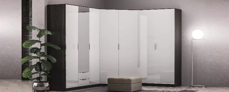 Распашные шкафы с 3D фасадами в современном стиле